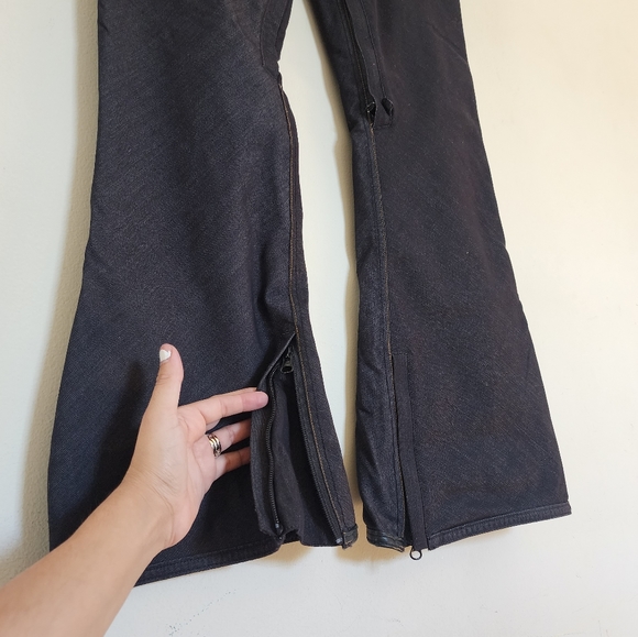 Holden Womens Outdoor Sports/ Snowboarding 🏂 Multi Pockets Pants size Small - Picture 4 of 11